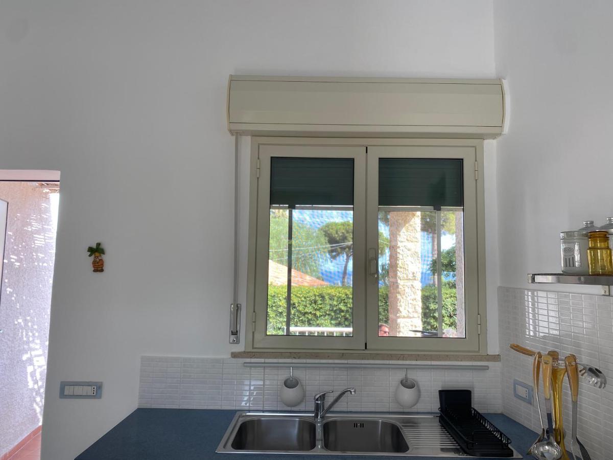 Villa Titti Residence La Bussola Fontane Bianche Eksteriør billede
