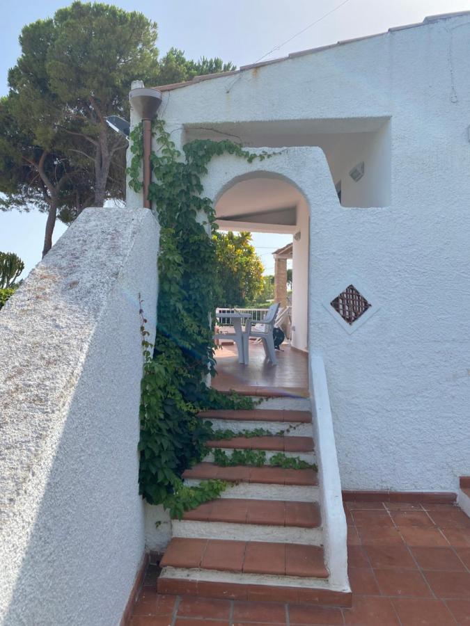Villa Titti Residence La Bussola Fontane Bianche Eksteriør billede